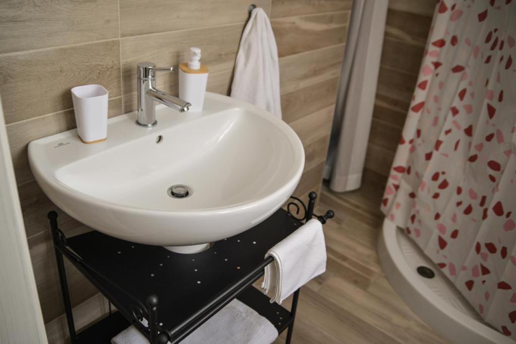 Puntamare Apartment Brindisi Luaran gambar